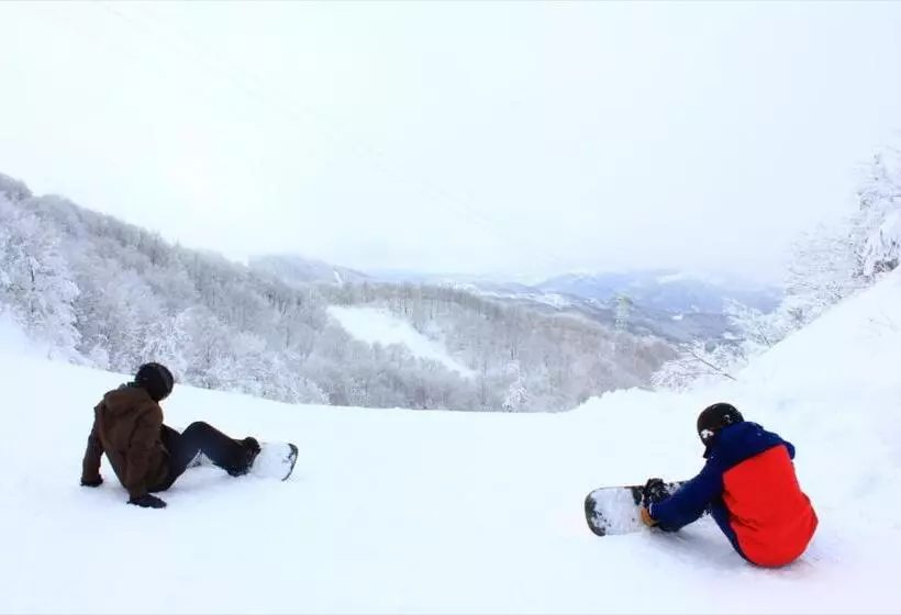Hotelli Snow Freak Sunrise