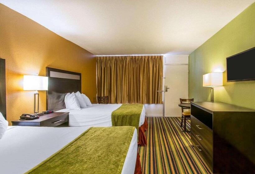 Отель Sunset Palm