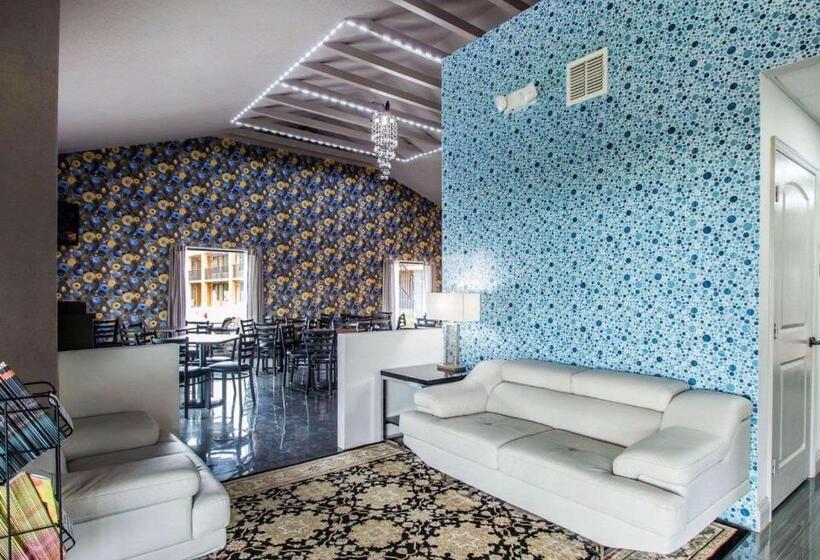 Отель Sunset Palm