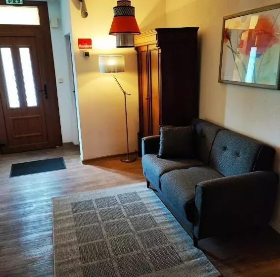 Hotelli Und Restaurant Hohenzollern