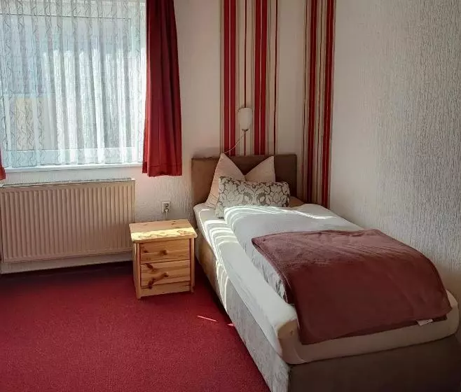 Hotelli Und Restaurant Hohenzollern