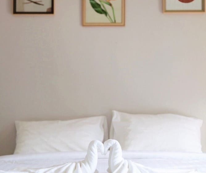 فندق Yamee Homestay Cafe