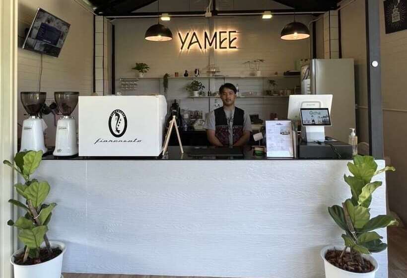 فندق Yamee Homestay Cafe