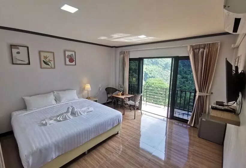 Hotelli Yamee Homestay Cafe