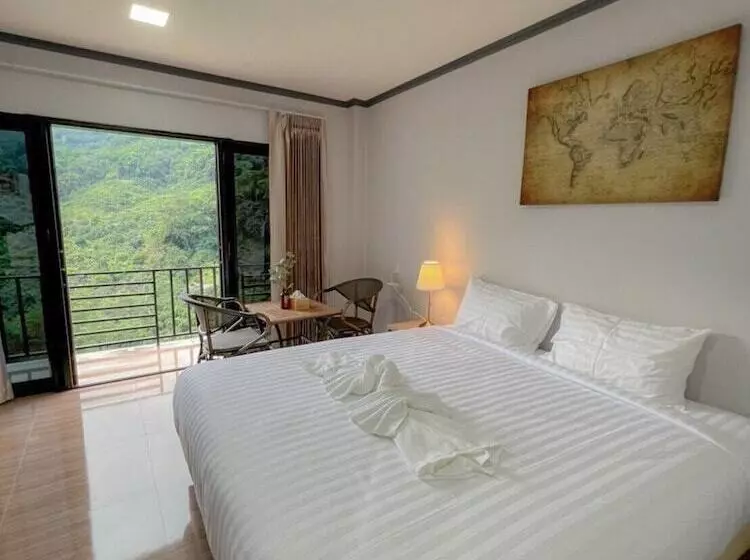 Hotelli Yamee Homestay Cafe