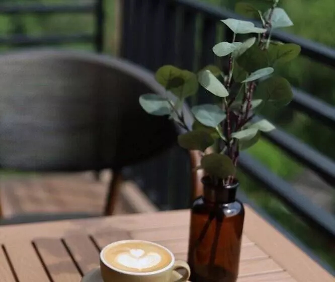 Hotelli Yamee Homestay Cafe