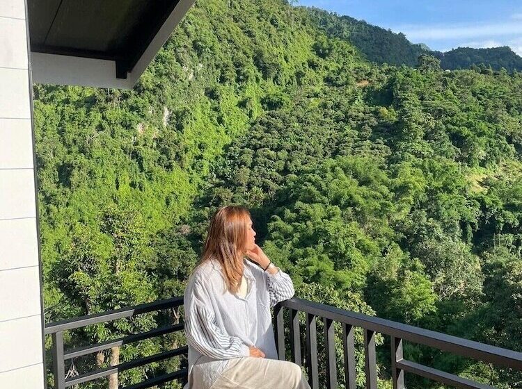 فندق Yamee Homestay Cafe