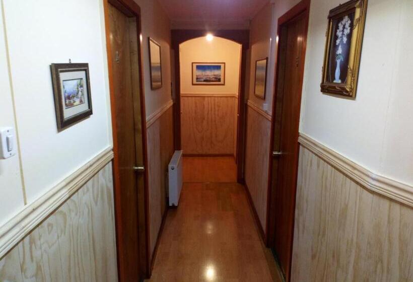 بنسيون Casa Hospedaje Costanera