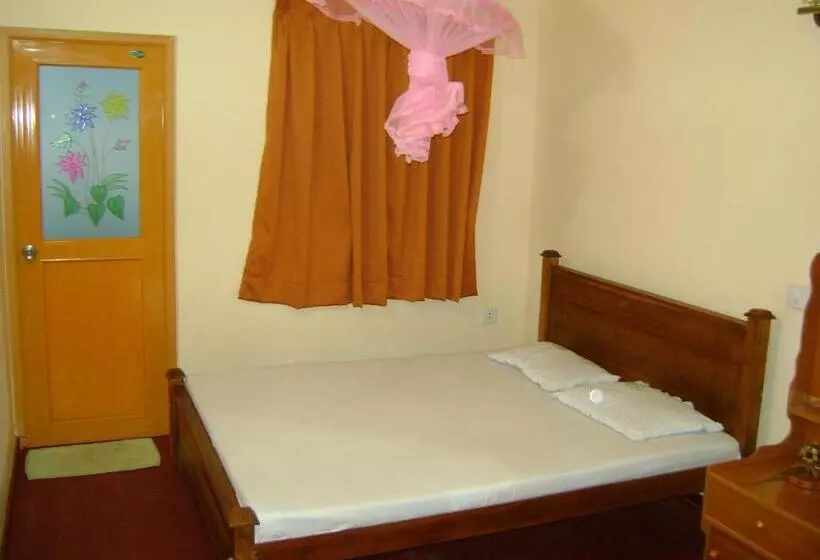 ペンション Family Guest House