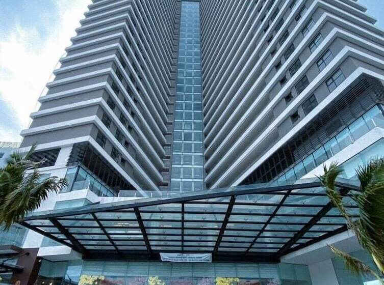 پانسیون Flc Sea Tower Quynhon Homes