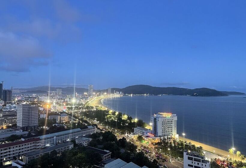 پانسیون Flc Sea Tower Quynhon Homes