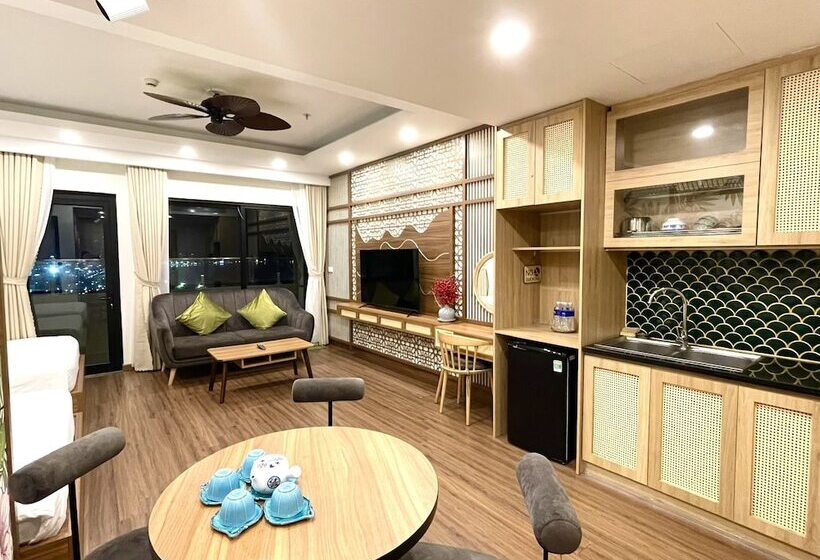 پانسیون Flc Sea Tower Quynhon Homes