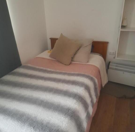 Pensionat Hostal Girasoles 2