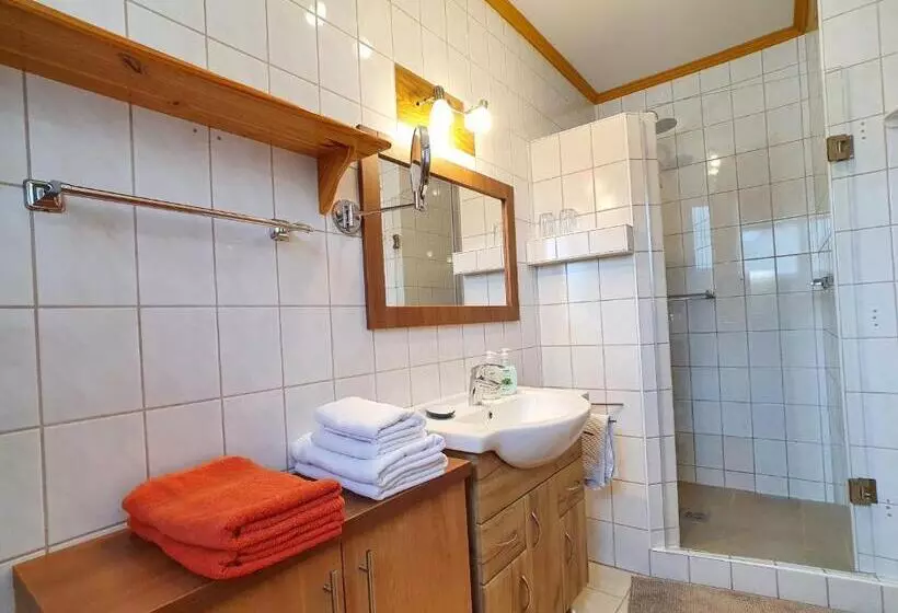 Majatalo Hévíz Villa Familia