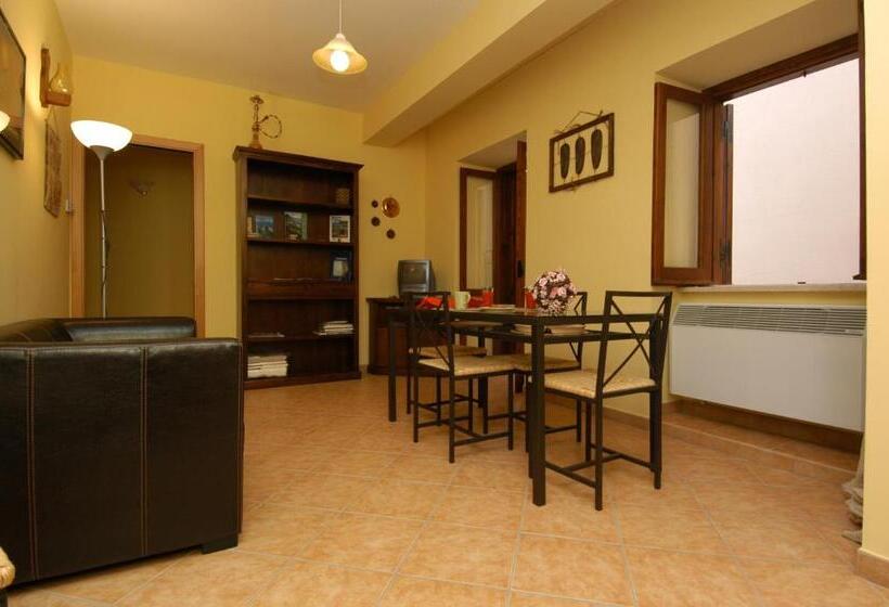 ペンション L Antipapa