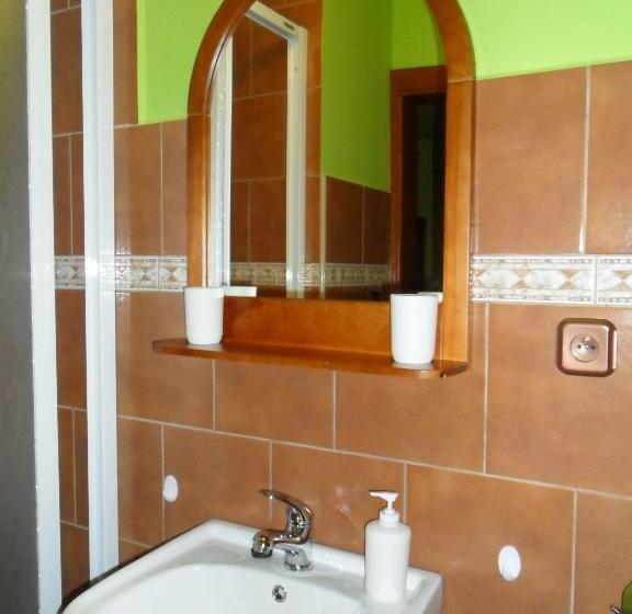 膳宿费 Penzión Country