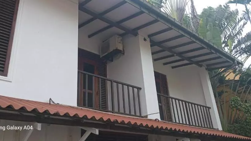 پانسیون Tamaro Beach Resort