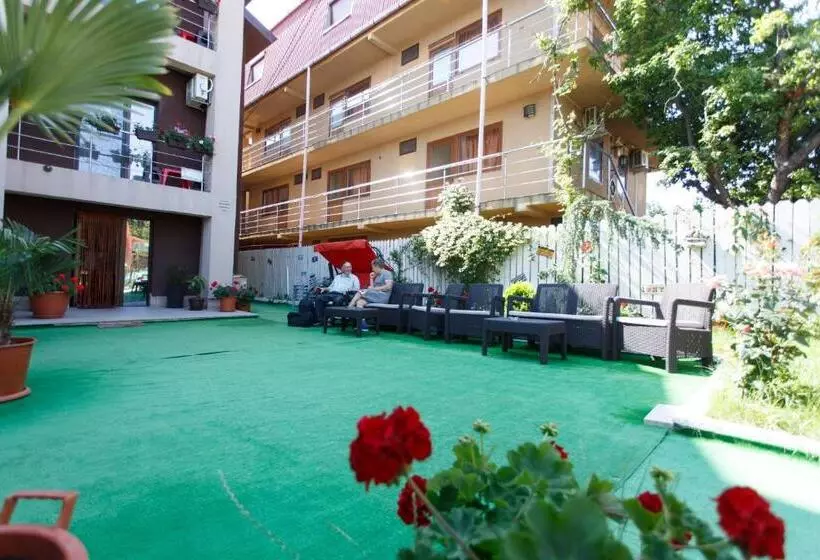 ペンション Vila Sandra