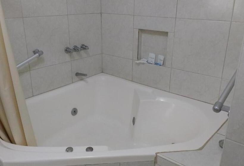 Venecia Hotel Carrion