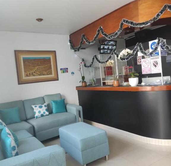 Venecia Hotel Carrion