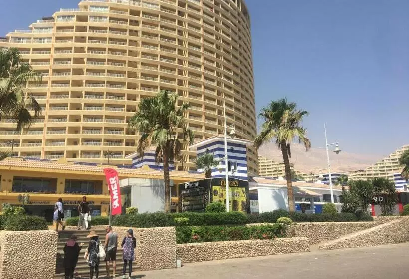 شاليه بورتو السخنه الحدائق المعلقه