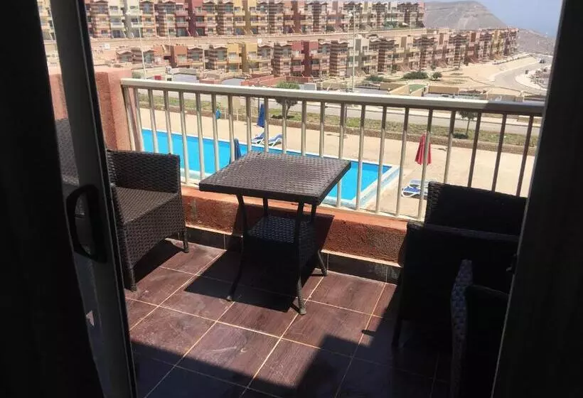 شاليه بورتو السخنه الحدائق المعلقه