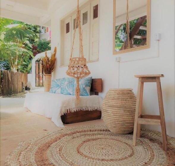 ユースホステル Moana Guest House