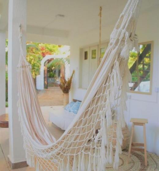 ユースホステル Moana Guest House