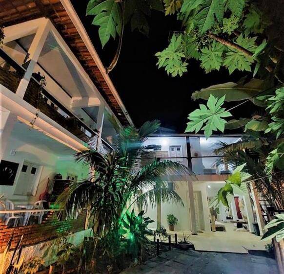 ユースホステル Moana Guest House