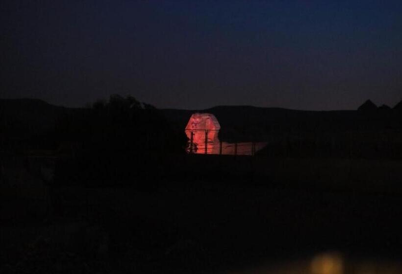 تختخواب و صبحانه Grensha Pyramid And Sphinx View