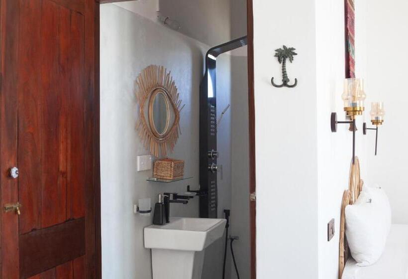 Bed and Breakfast Marshmellow Beach Rooms   Sri Lanka