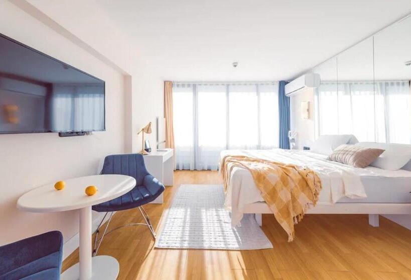 Holiday In Orbi City Batumi