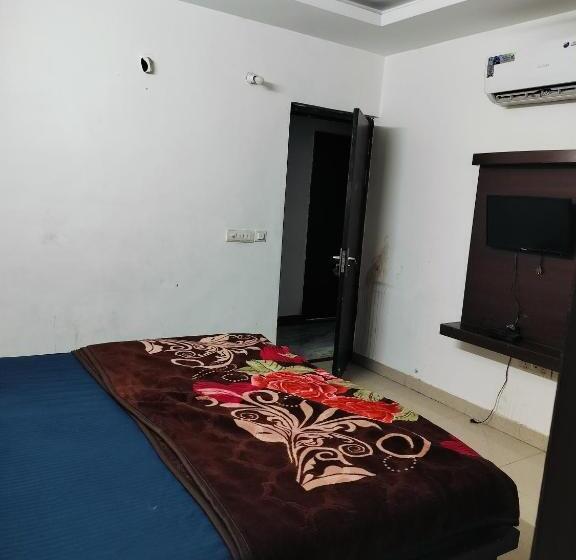 בית מלון כפרי Blue Heaven Family