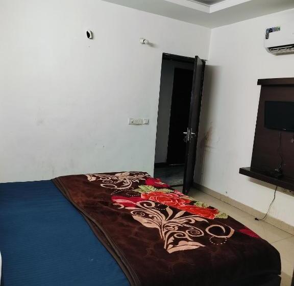 בית מלון כפרי Blue Heaven Family