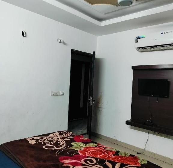 בית מלון כפרי Blue Heaven Family