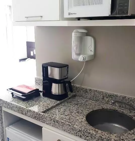 ホテル Flat Pampulha Orla Prox Mineirão