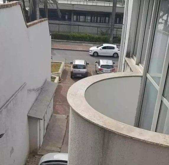 ホテル Flat Pampulha Orla Prox Mineirão