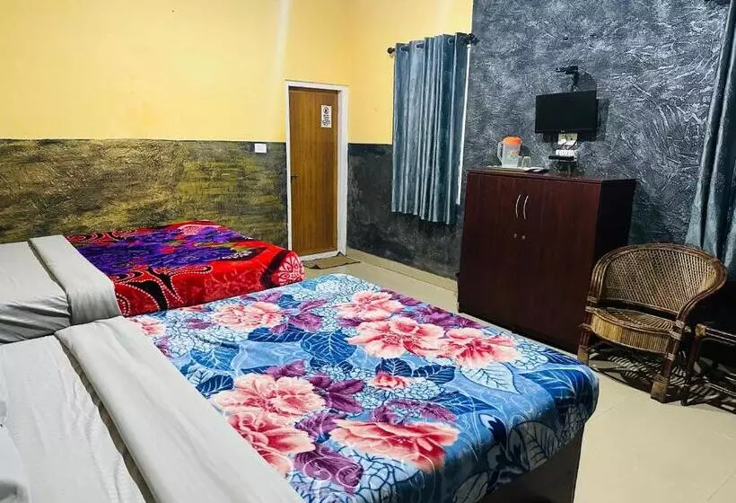 هتل Maharaja Cottage