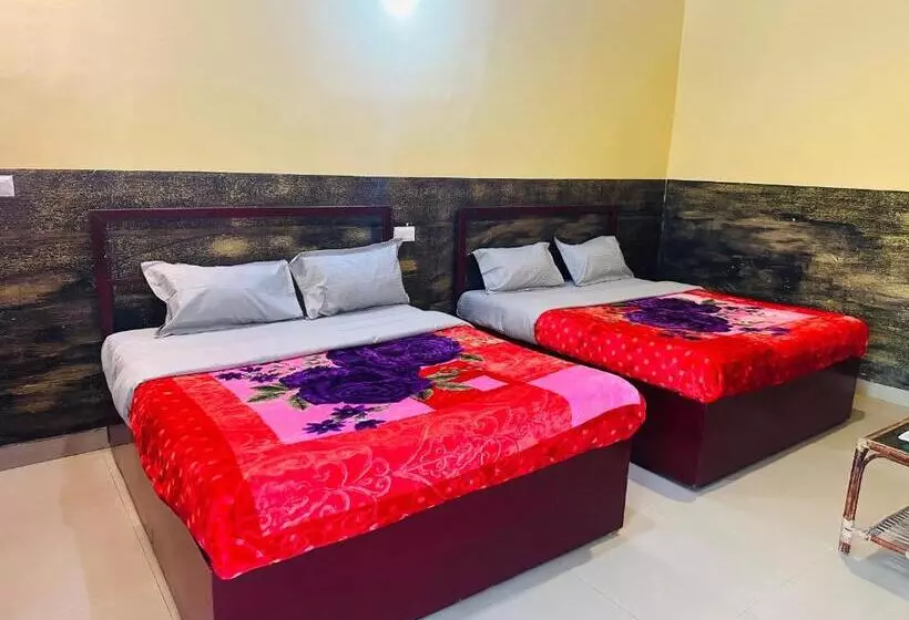 هتل Maharaja Cottage