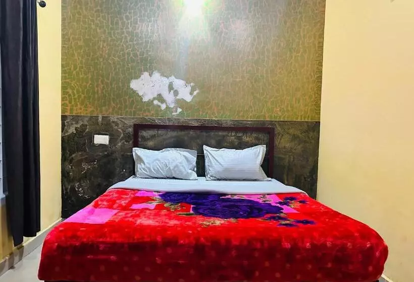 هتل Maharaja Cottage