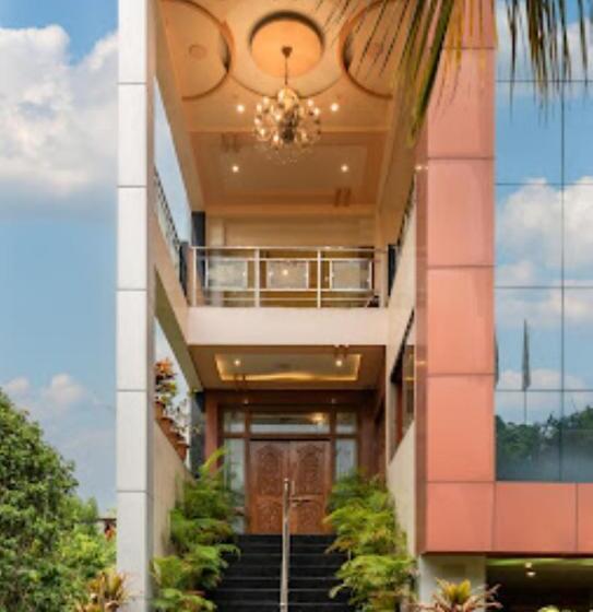 Hotel Manju Palace,nanded