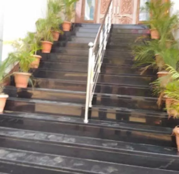 Hotelli Manju Palace,nanded
