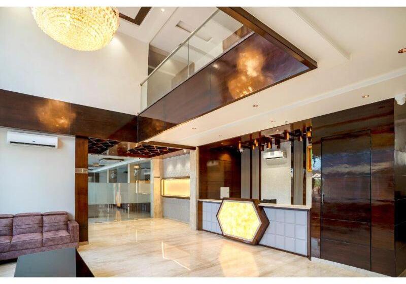 Hotel Narayan Palace