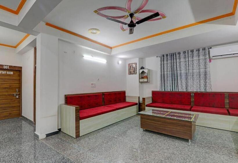 호텔 Oyo City Prime Residacy