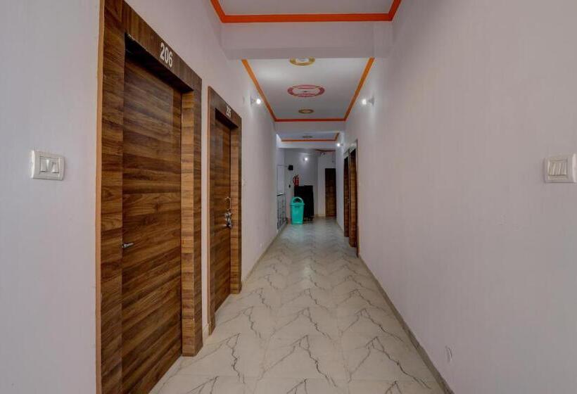 호텔 Oyo City Prime Residacy