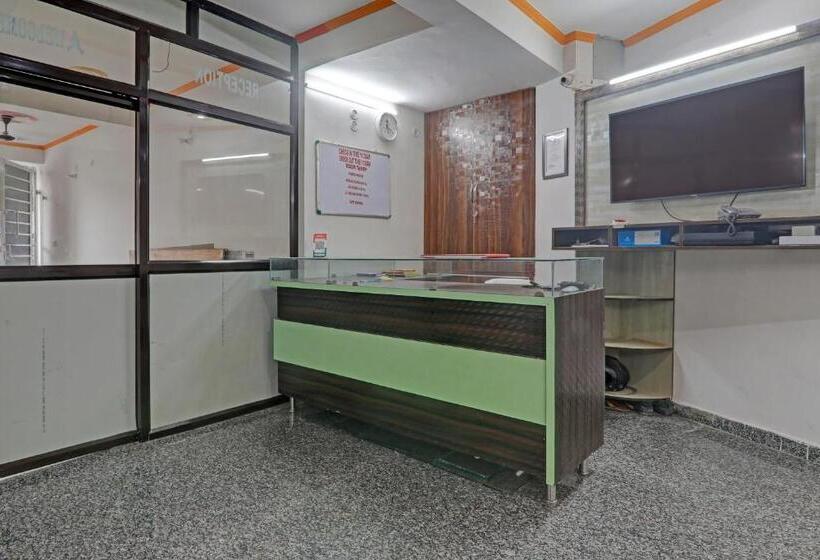 호텔 Oyo City Prime Residacy