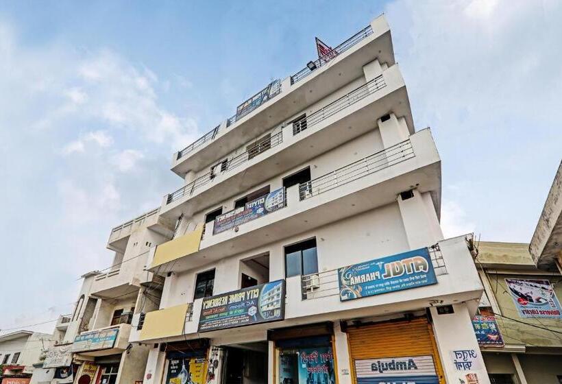 호텔 Oyo City Prime Residacy