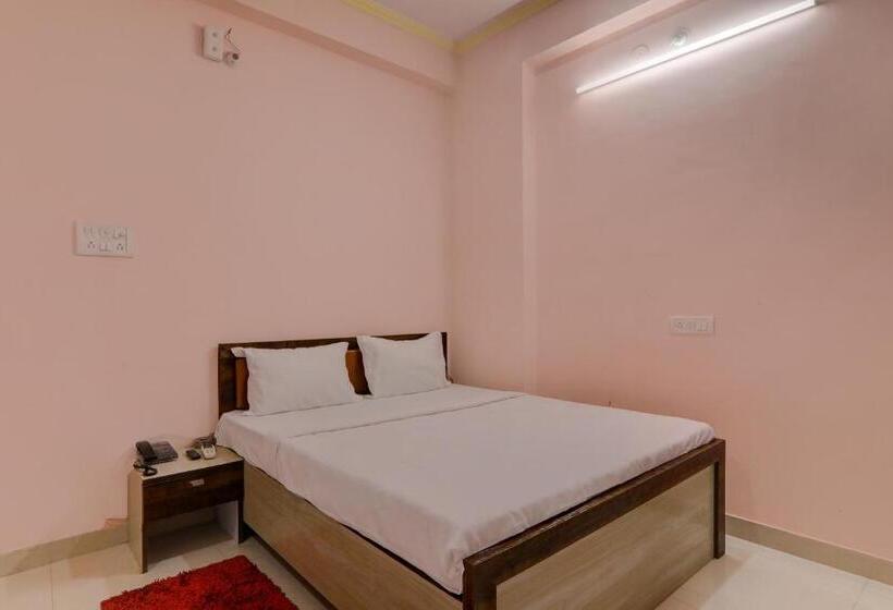 호텔 Oyo City Prime Residacy