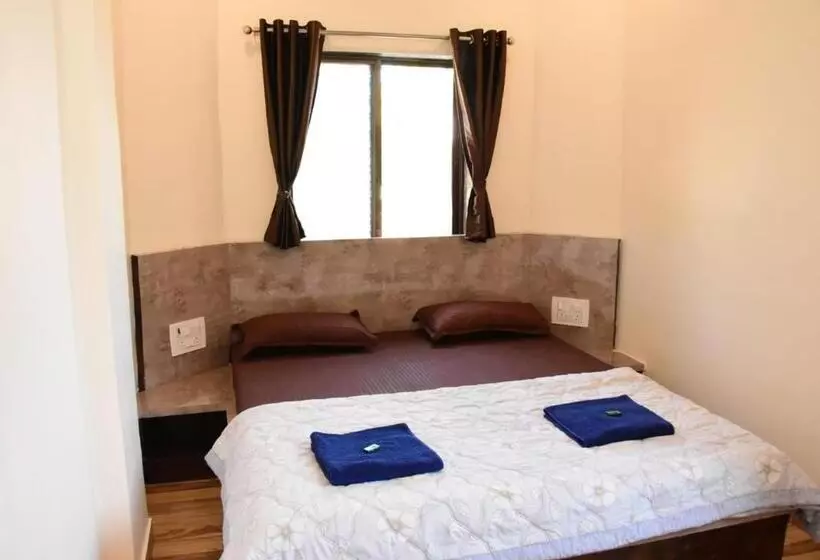 Hotelli Suyog Matheran