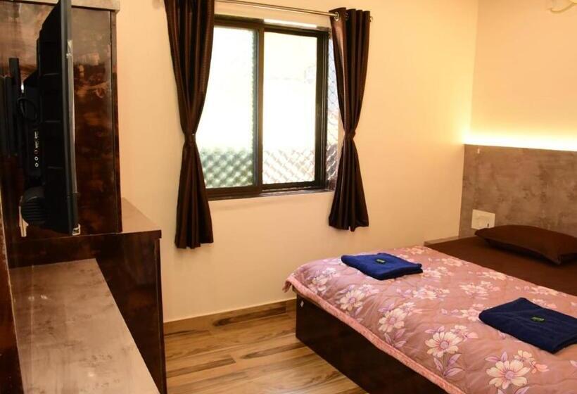 Hotelli Suyog Matheran